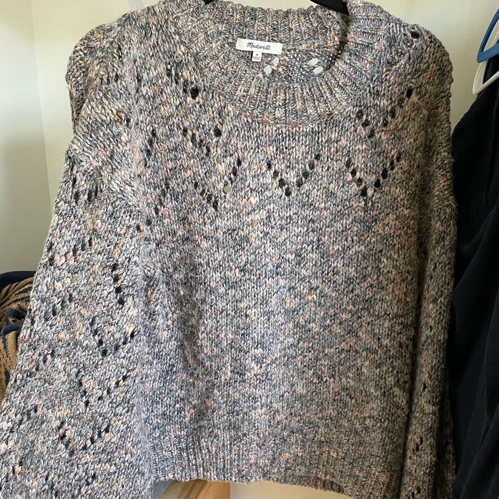 Lovely Madewell Sweater. Perfect for Spring